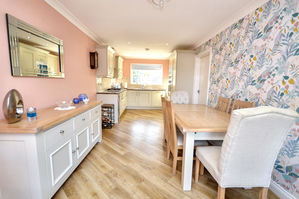 Dining Kitchen- click for photo gallery